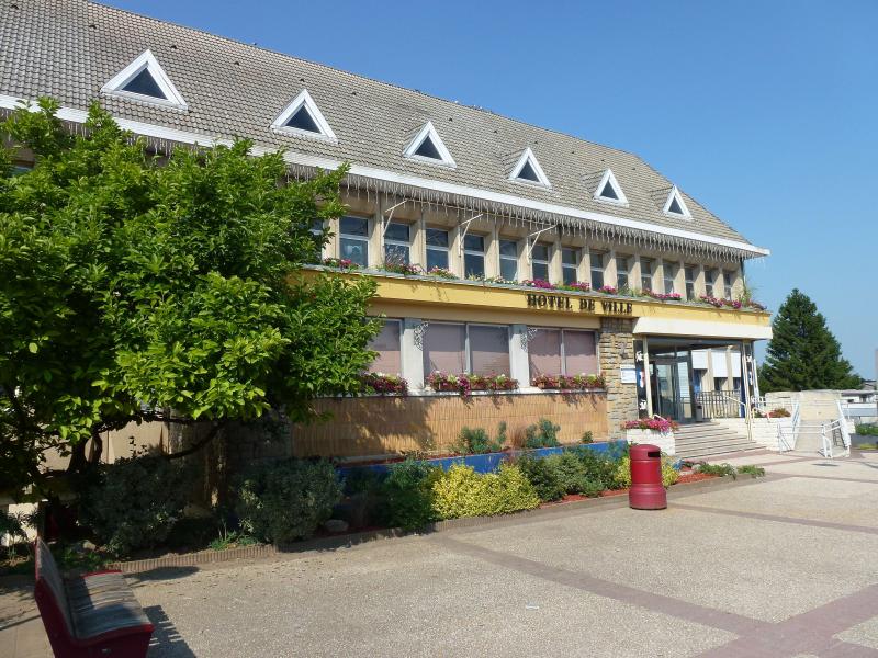  Mairie.