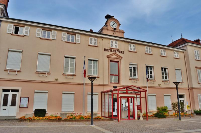 Hôtel de ville.