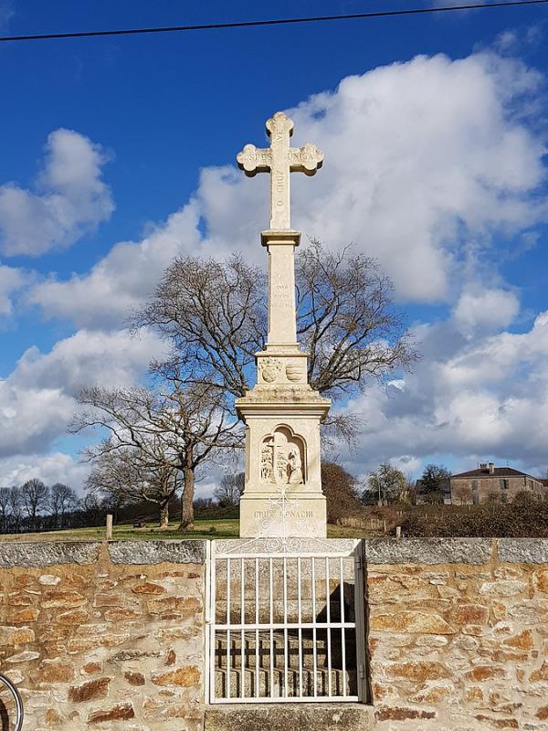 La Croix-sur-Gartempe, dans le département de la Haute-Vienne.