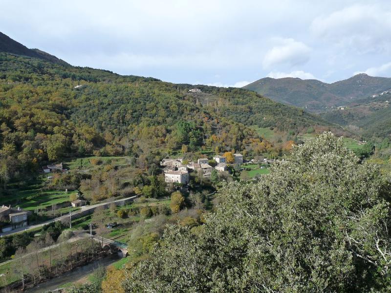La Mazade, un hameau de Cros sur le Vidourle, dans le département du Gard.