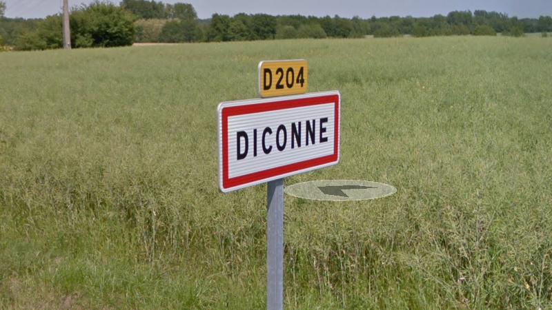 Panneau du village de Diconne, dans le département de la Saône-et-Loire en région Bourgogne-Franche-Comté, France.
