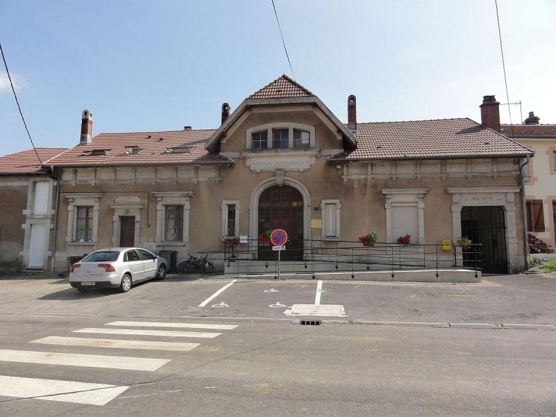 Mairie de la commune d'Eix, dans le département de la Meuse.