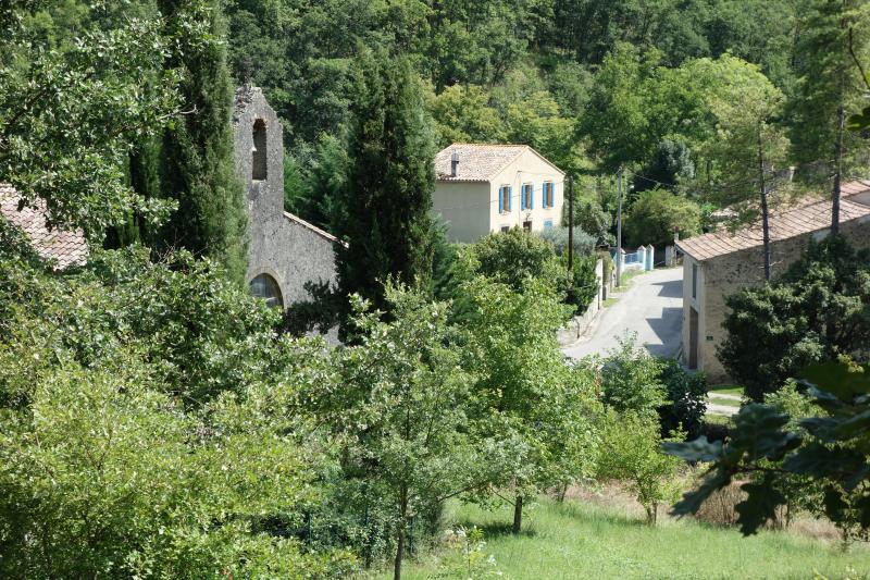 Vue générale de Festes-et-Saint-André.