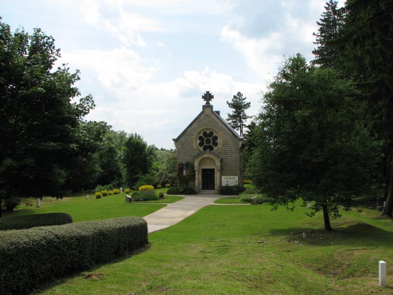 Notre-Dame de l'Europe, église construite après la guerre sur l'emplacement de l'ancienne église du village détruit de Fleury-devant-Douaumont.