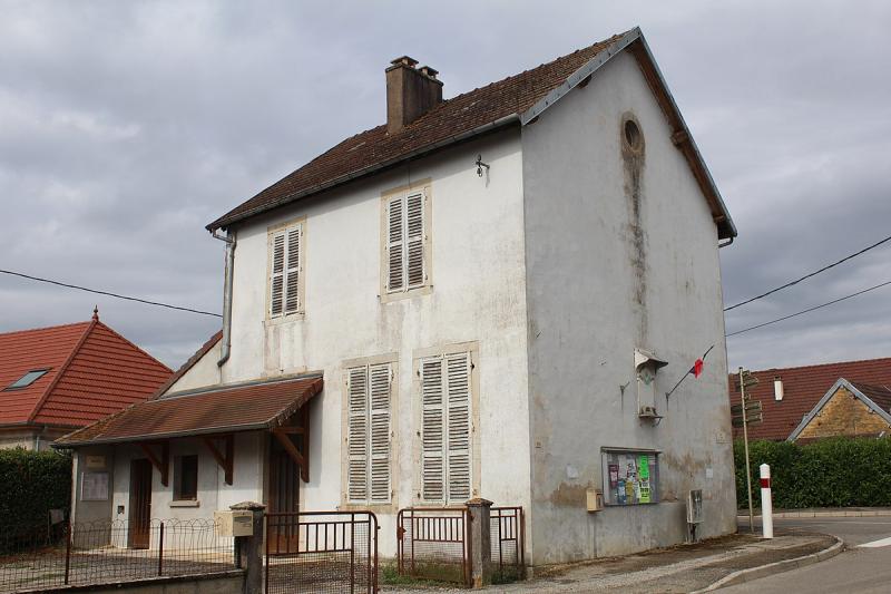Mairie de Francheville,  dans le département du Jura.
