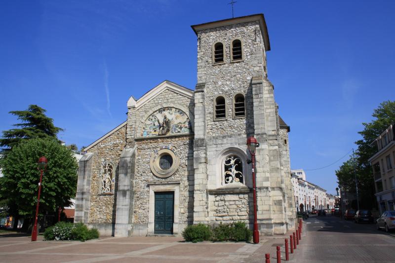 Photo de l'église Saint-Eloi de Fresnes , en région Île-de-France.