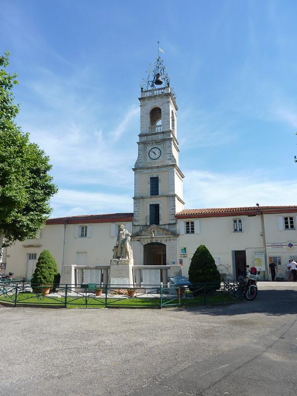 L'hôtel de ville de Ganges.
