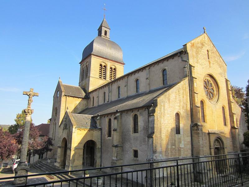  Collégiale Saint-Étienne, à Gorze.