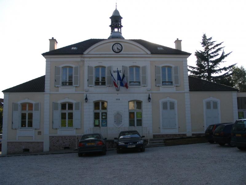 L’hôtel de ville.