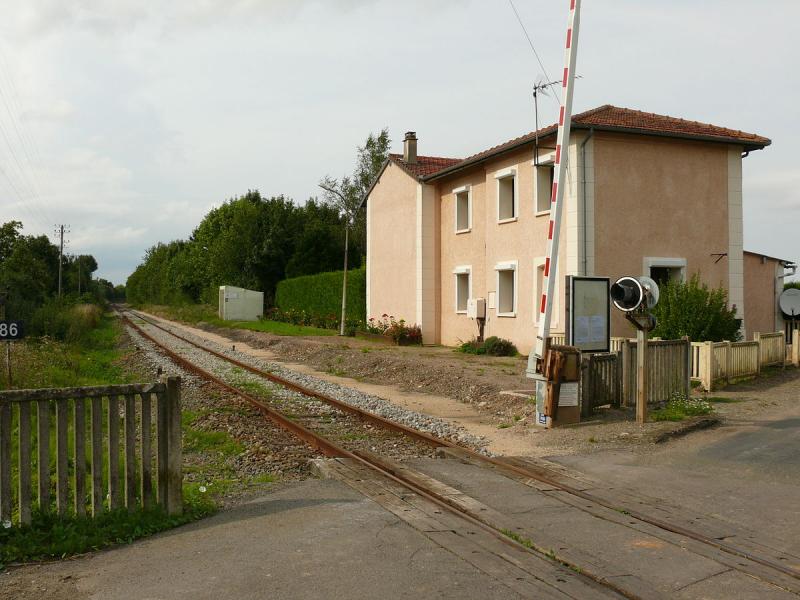 Gare désaffectée de Grez-Gaudechart, dans le département de l'Oise.