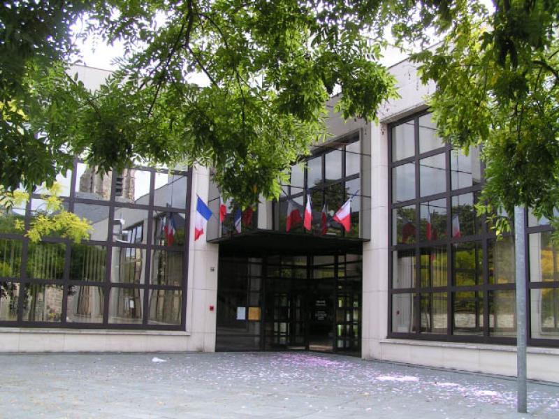 L'hôtel de ville de Guyancourt.