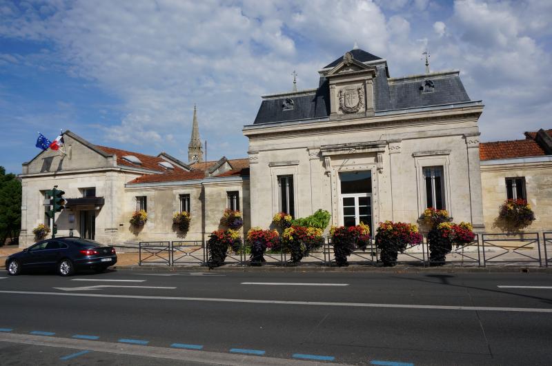 Photo de la mairie de Le Haillan, en région Nouvelle-Aquitaine.