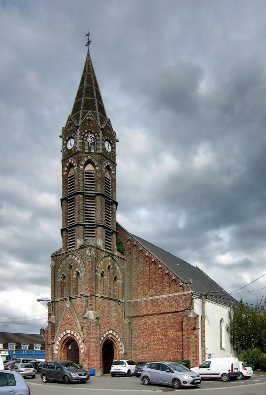 Photo de l'église Saint-Corneille, en région Hauts-de-France. 