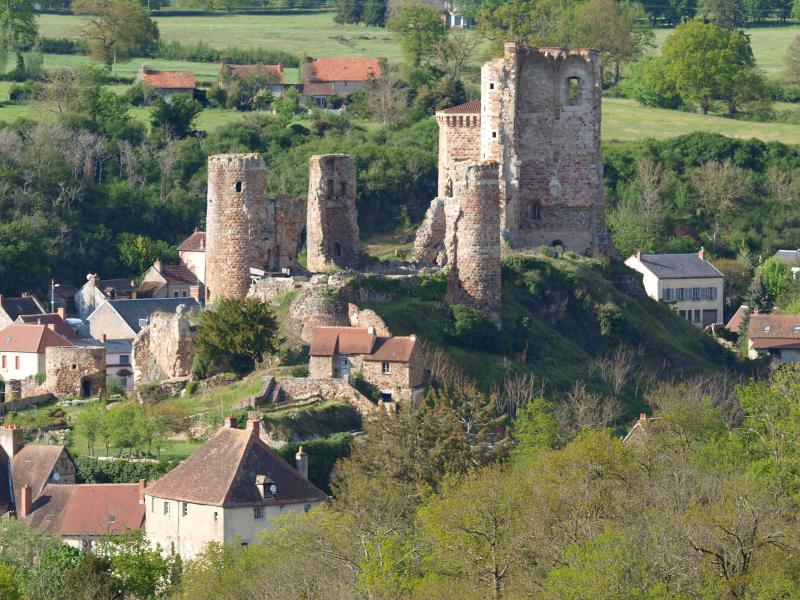Château de Hérisson.