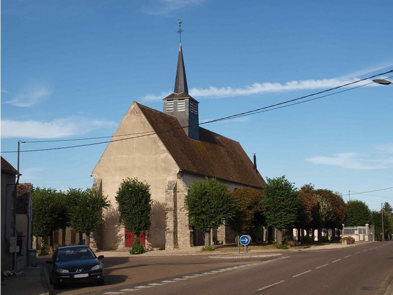 L'église de Jouy, dans le département de l'Yonne.