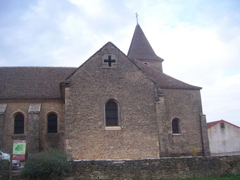 Église de la commune de Jugy, dans le département de la Saône-et-Loire.
