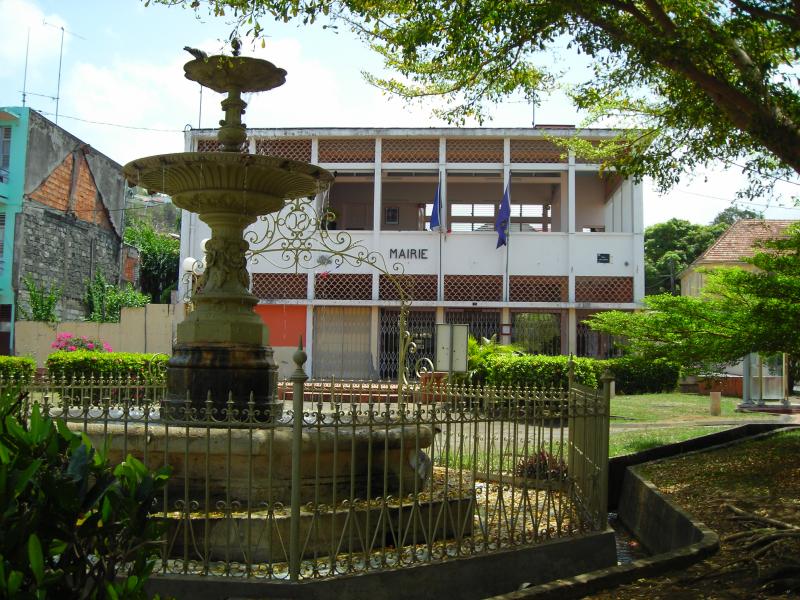 L'hôtel de ville.