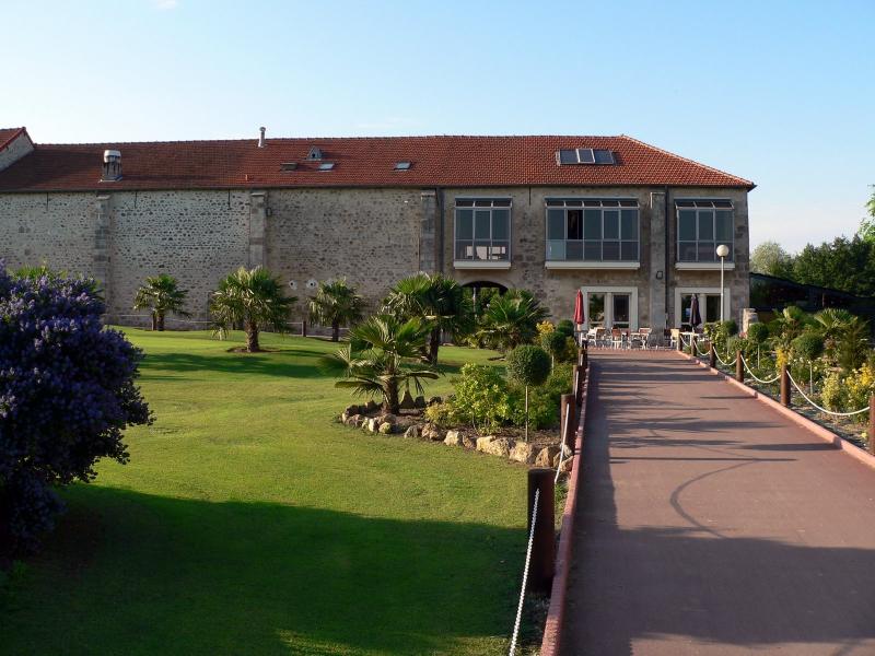 Photo de l'hôtel du golf de Lésigny, en région Île-de-France.