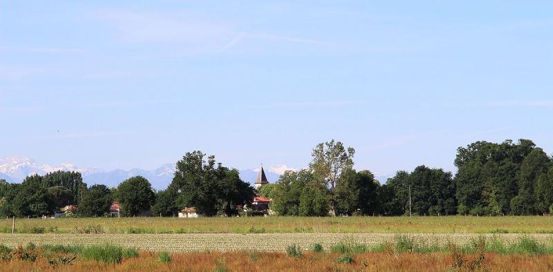 Vue de la commune de Liac, dans la commune des Hautes-Pyrénées .