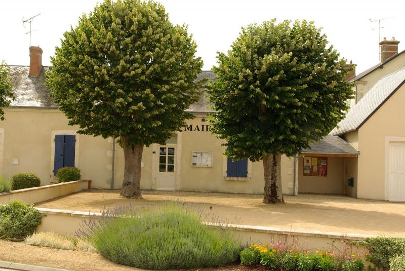 La mairie de Lizeray en 2011, dans le département de l'Indre.