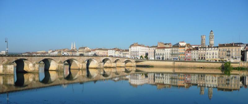 Photo du pont Saint-Laurent, en région Bourgogne-Franche-Comté.