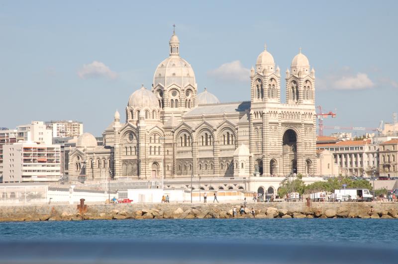 La Major vue depuis une navette RTM rentrant au port de Marseille