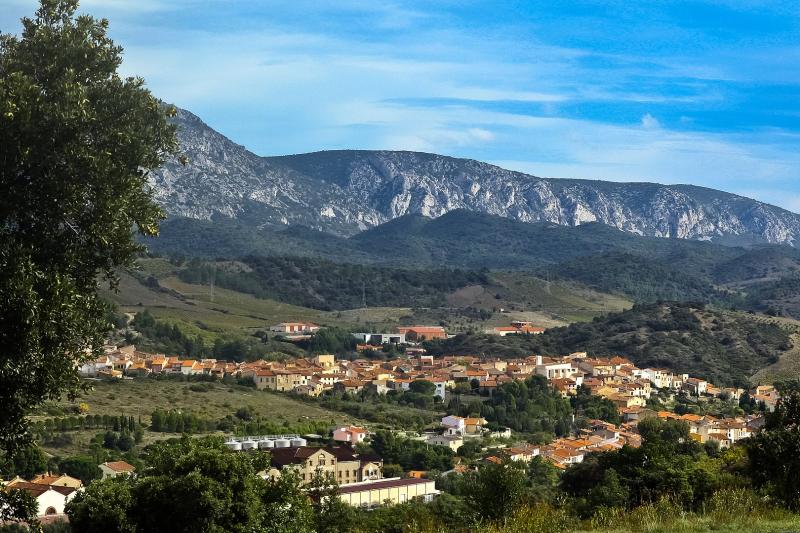 Le village de Maury.