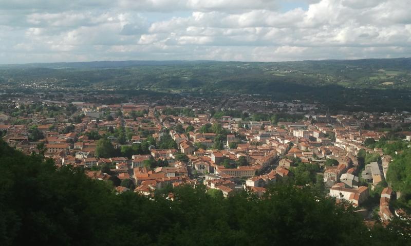 Photo d'une vue générale de Mazamet, en région Occitanie. 