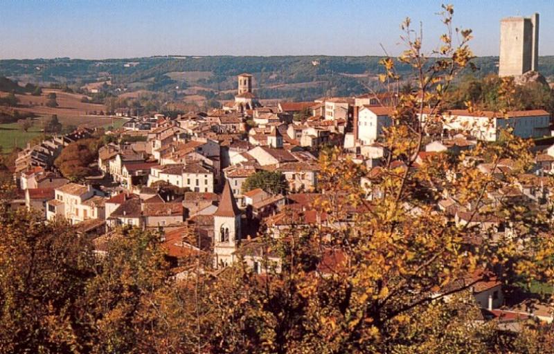 Montcuq-en-Quercy-Blanc.