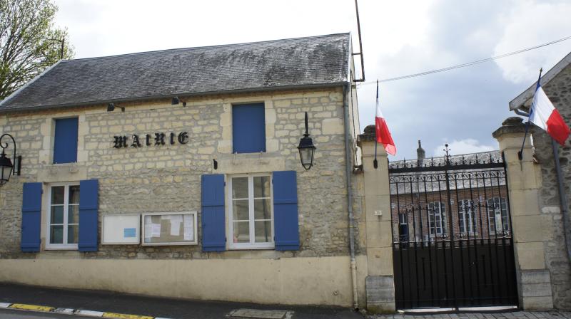 La mairie de la ville française de Montigny-sur-Vesle, dans le Marne, en France.