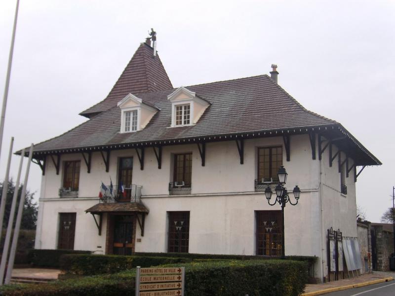  L’hôtel de ville.