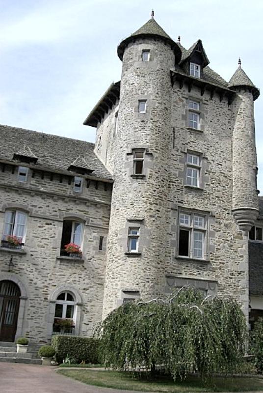 Chateau de Montsalvy.