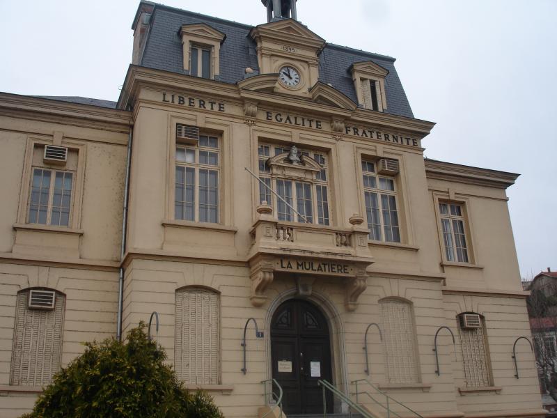 Photo de l'ancienne mairie de La Mulatière, en région Auvergne-Rhône-Alpes.
