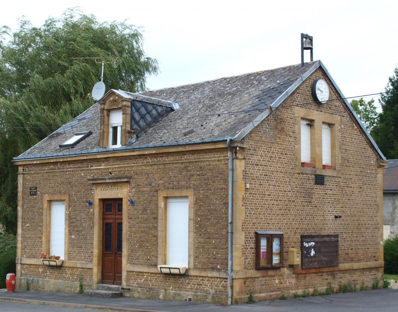 La mairie.