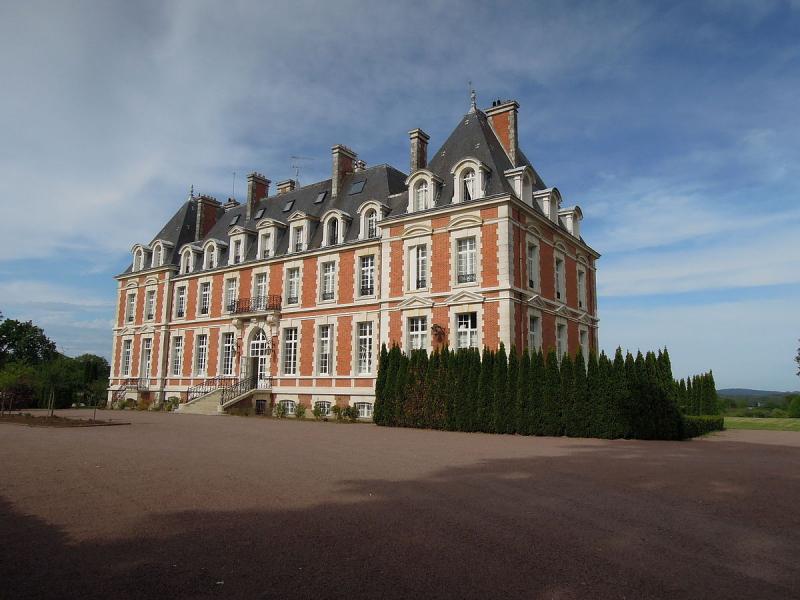 Château de la Cazine à Noth, dans le département de la Creuse.