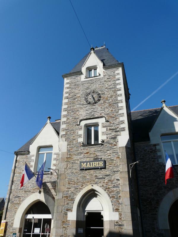 Mairie de Nozay.