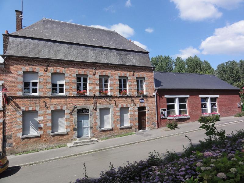 Mairie de la commune de Ohis, dans le département de l'Aisne.