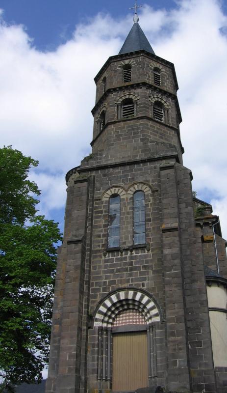 Église de la commune d'Olby, dans le département du Puy-de-Dôme .