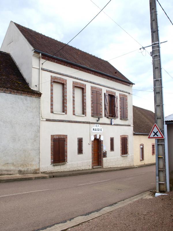 Mairie de Pailly.