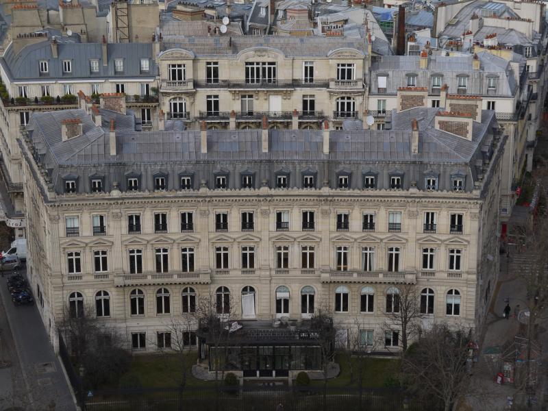 Vue depuis l'Arc de Triomphes sur le 17e Arrondissement de Paris