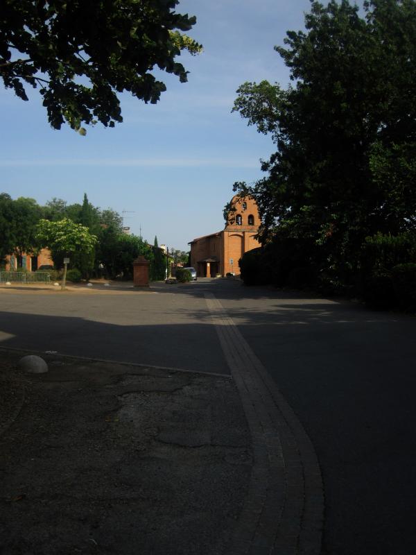 La Grand-Rue et l'église Saint-Jacques.