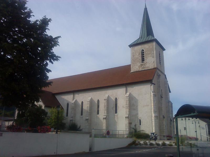 Église Saint-Antoine de Péron.
