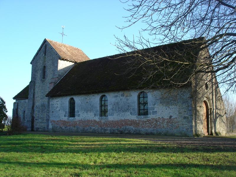 Église Saint-Rufin-et-Saint-Valère de Pierre-Morains, dans le département de la Marne.