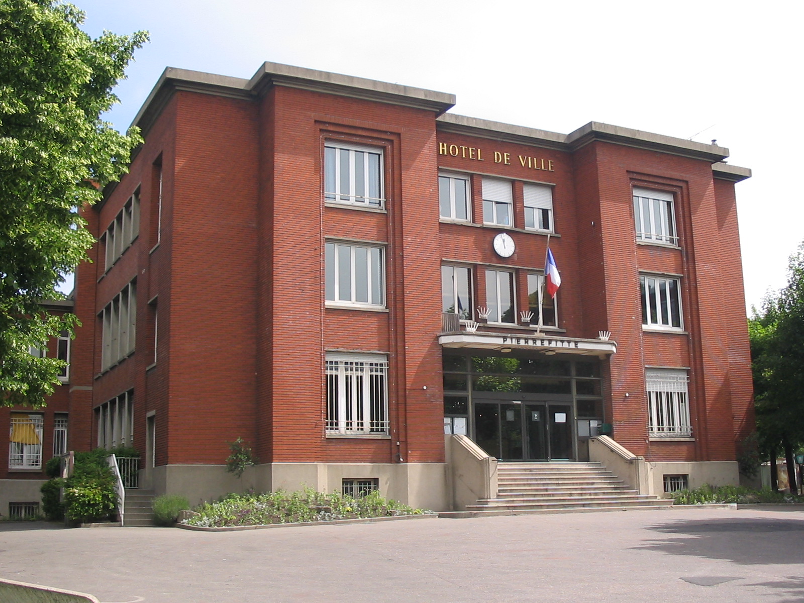 Mairie de Pierrefitte-sur-Seine (93).