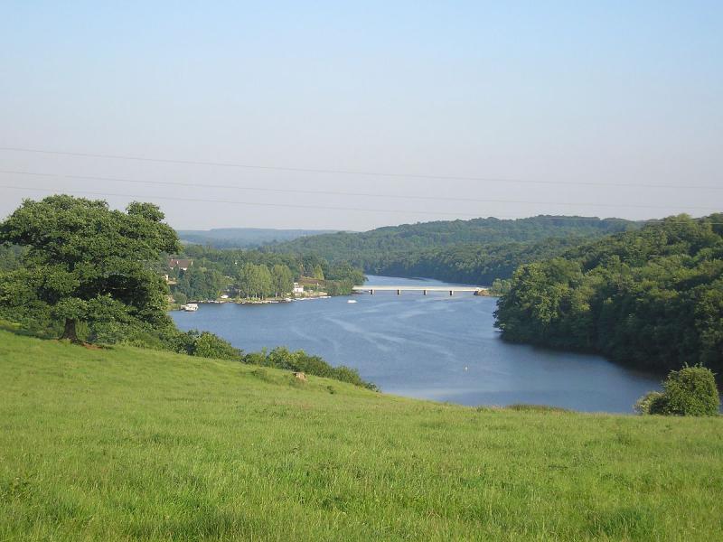 Putanges-le-Lac.