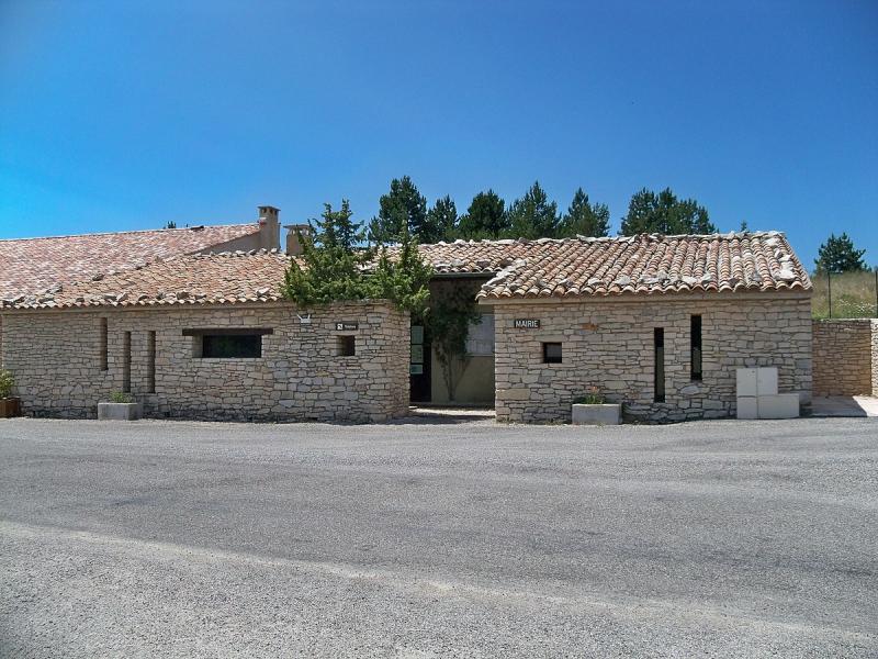 Mairie de Redortiers.