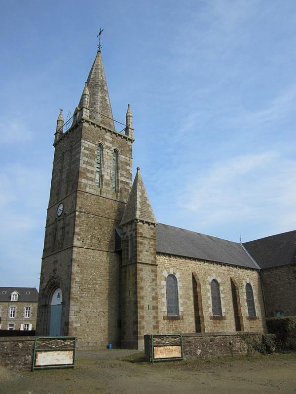  Église Saint-Léonard, dans le département de la Manche.