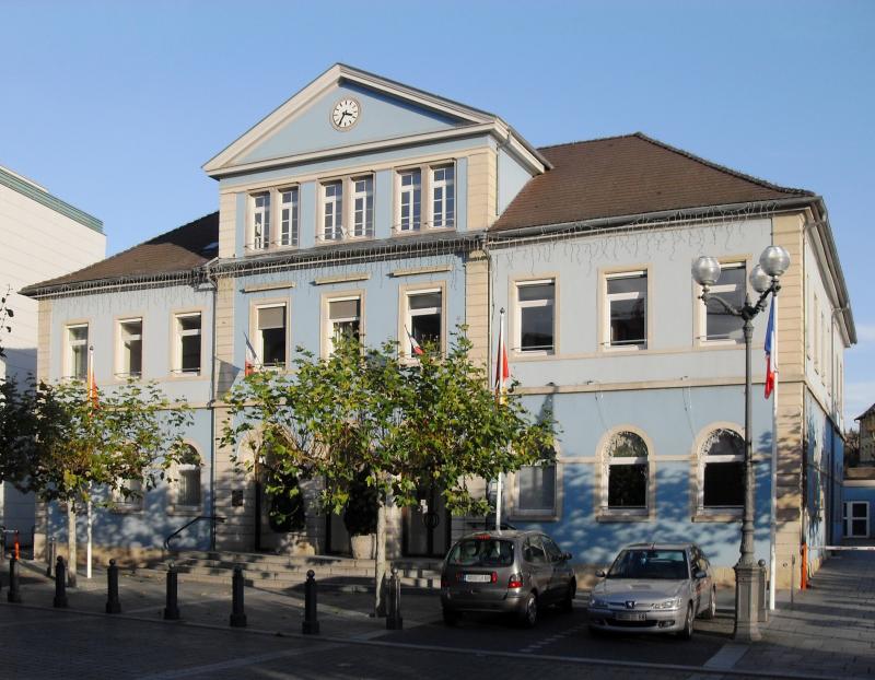 Photo de l' 'hôtel de ville de Riedisheim, en région Grand-Est.
