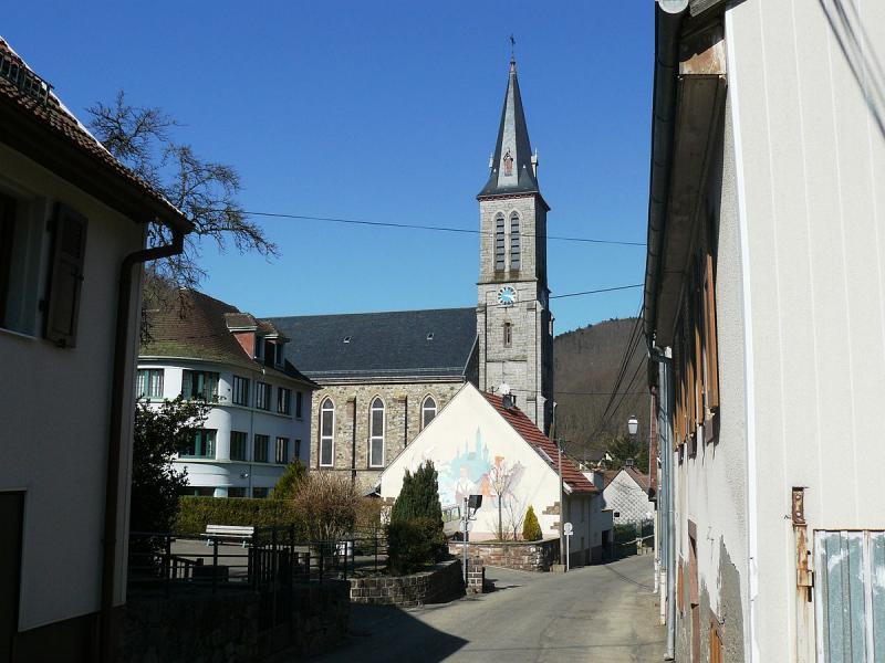 Église de l'Épiphanie à Rimbach-près-Guebwiller, dans le département du Haut-Rhin.
