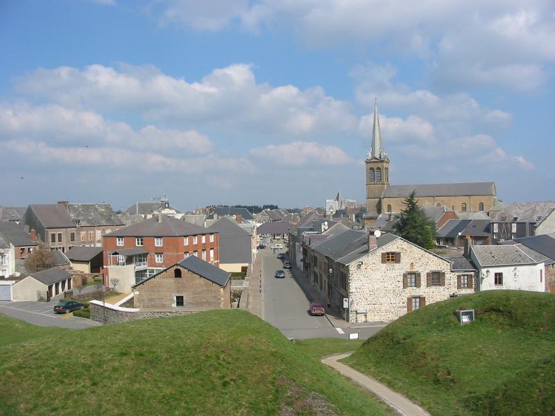 Vue générale de Rocroi .